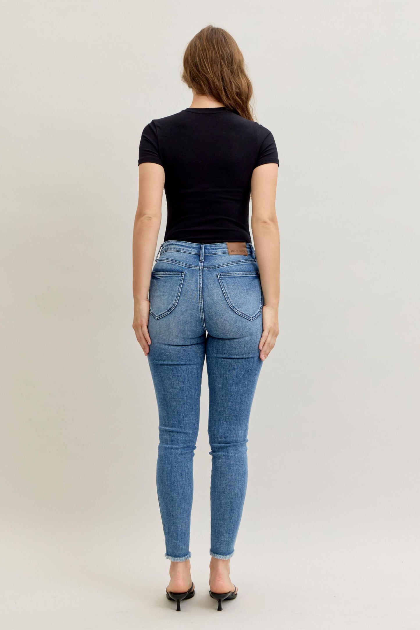 Skinny Tummy Control Shield Back Pkts Judy Blue š