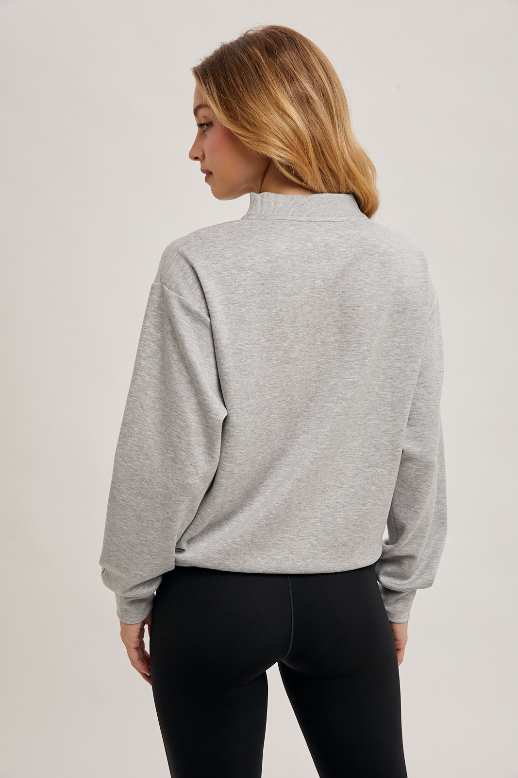 Drawstring Knit Pullover š©¶