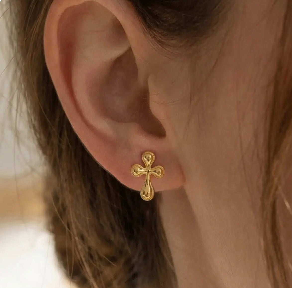 Dainty Cross Studs
