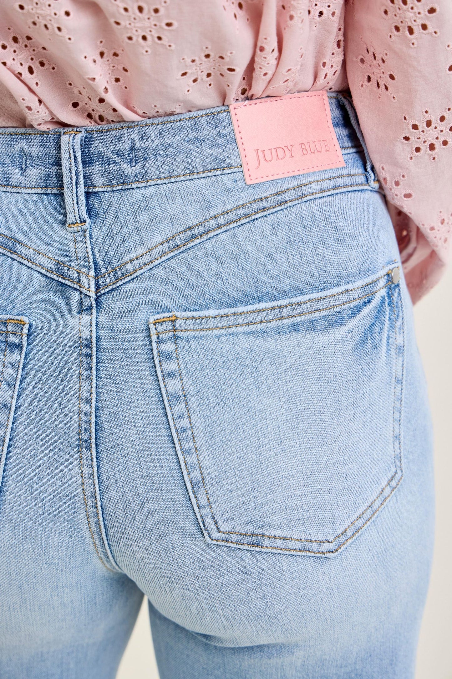 T.C. Retro Wide w/ Curve Coin Pkt (Regular Inseam)