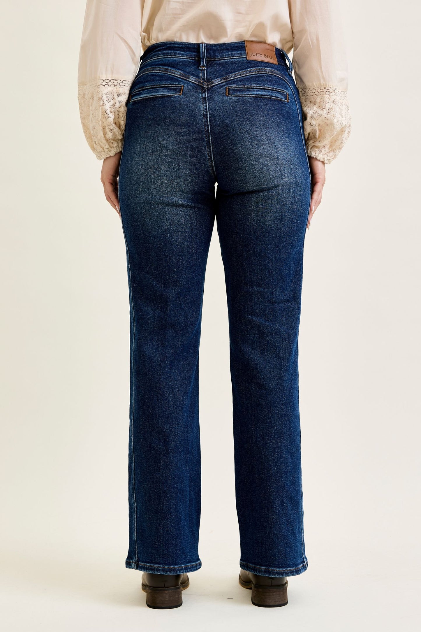 Alex Bootcut w/ Cowgirl Seaming