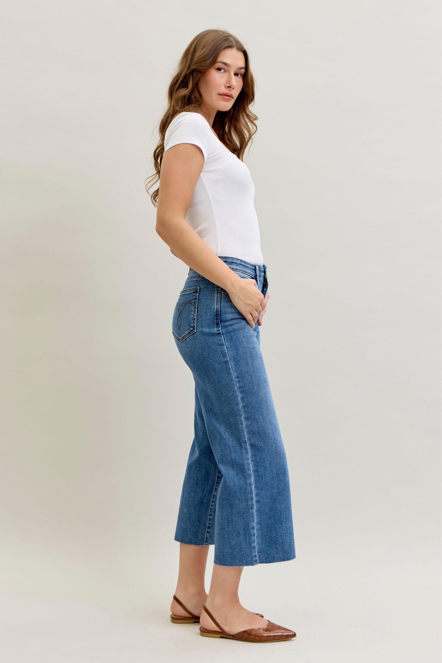 Wide Crop Classic Raw Hem Judy Blue