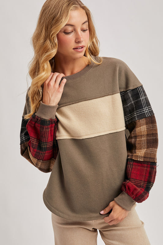 Plaid Flannel Patched Sweatshirt ♥️