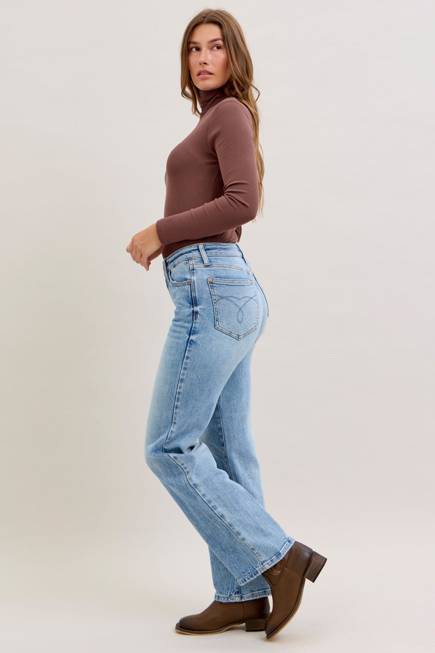 Rigid Magic Straight Judy Blue