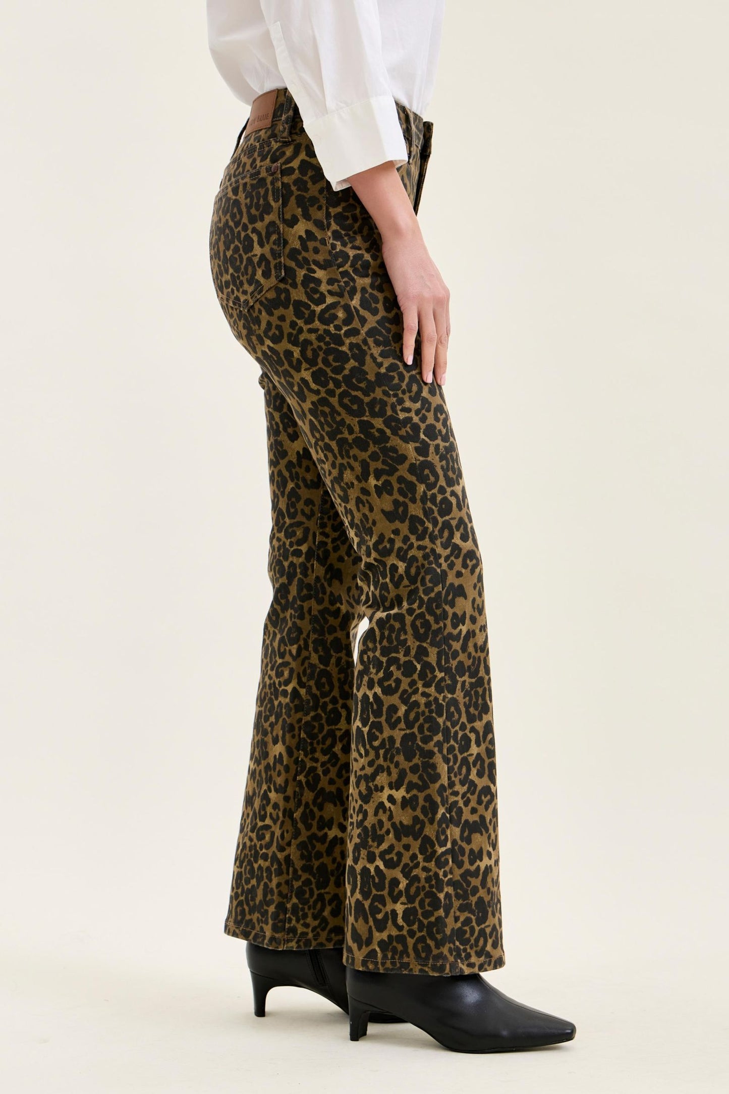 Bootcut Leopard Print Judy Blue