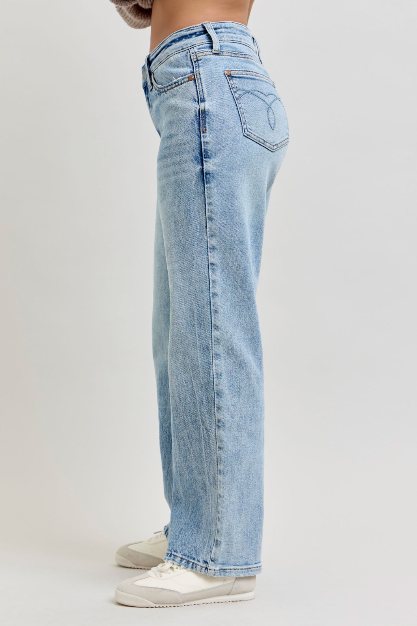 Petite Rigid Magic Straight Judy Blue