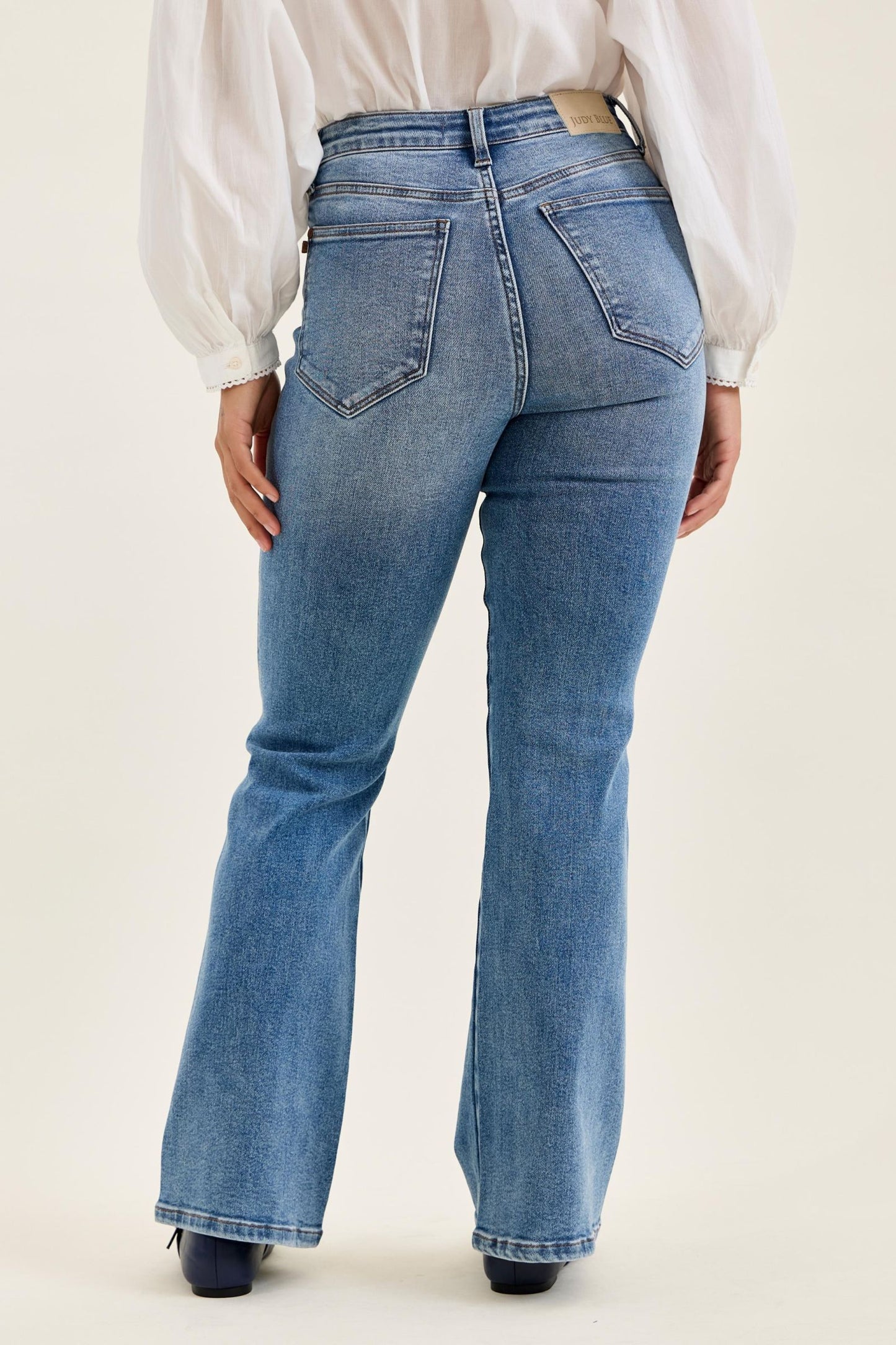 DAISY Bootcut MD Instant Classic Indigo (Long Inseam)