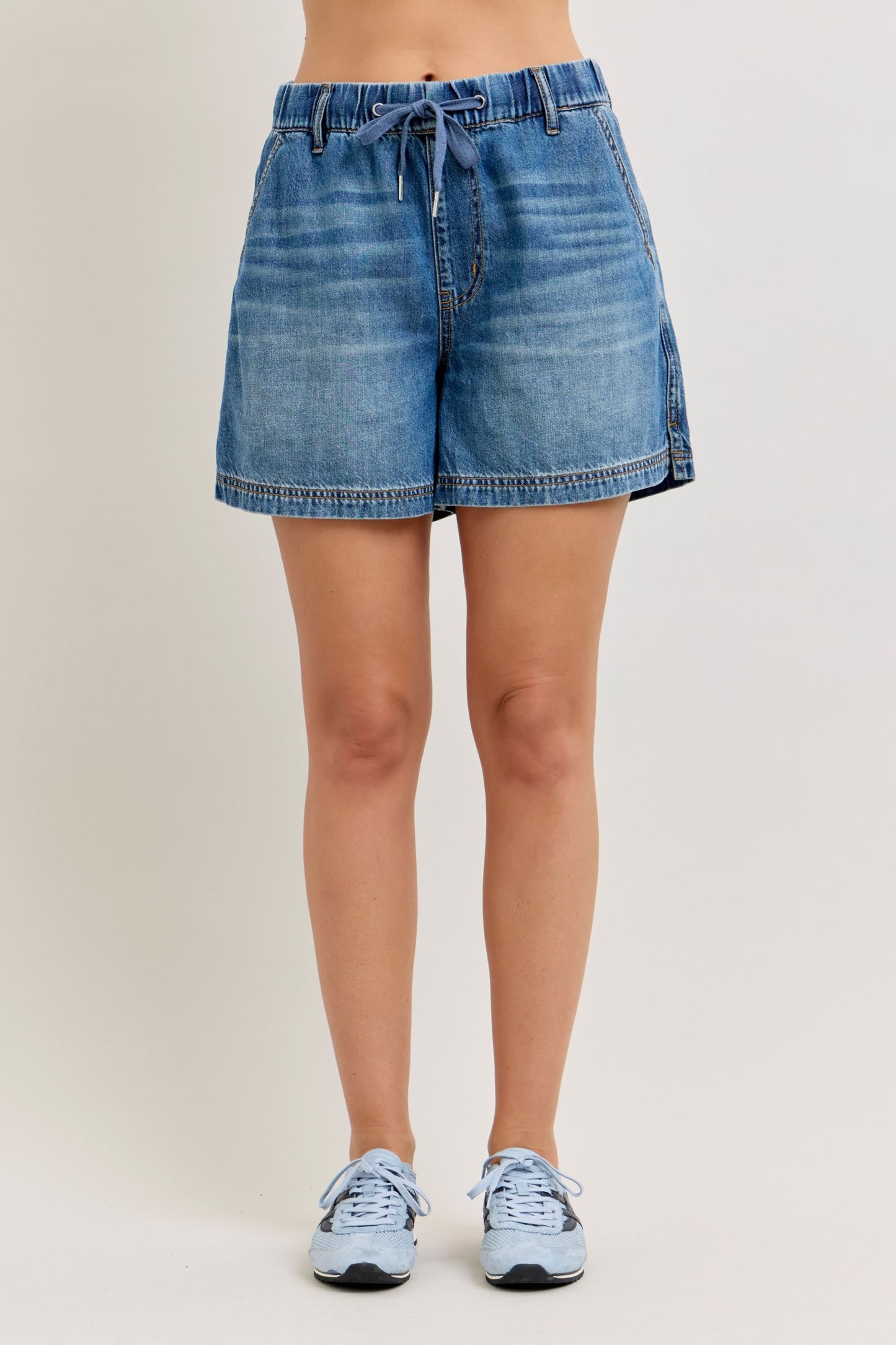 Baggy Shorts Featherweight Judy Blue
