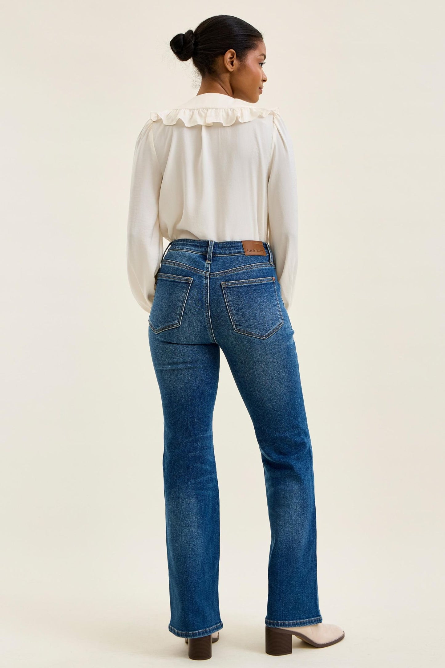 Bootcut w/ Cowboy Boot Stitching Saddle Blue Judy Blue