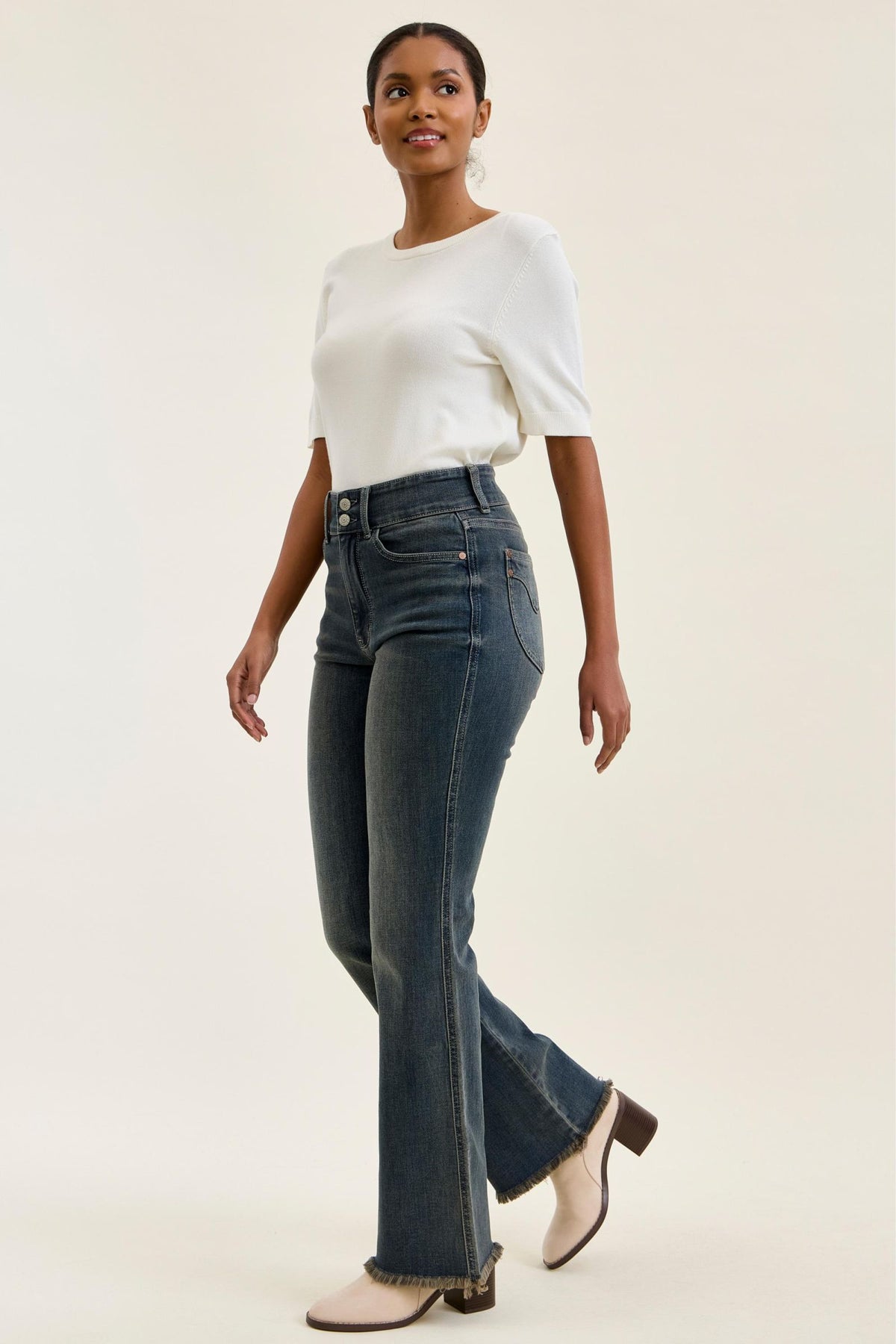 Daisy Bootcut Double Button Vintage Judy Blue