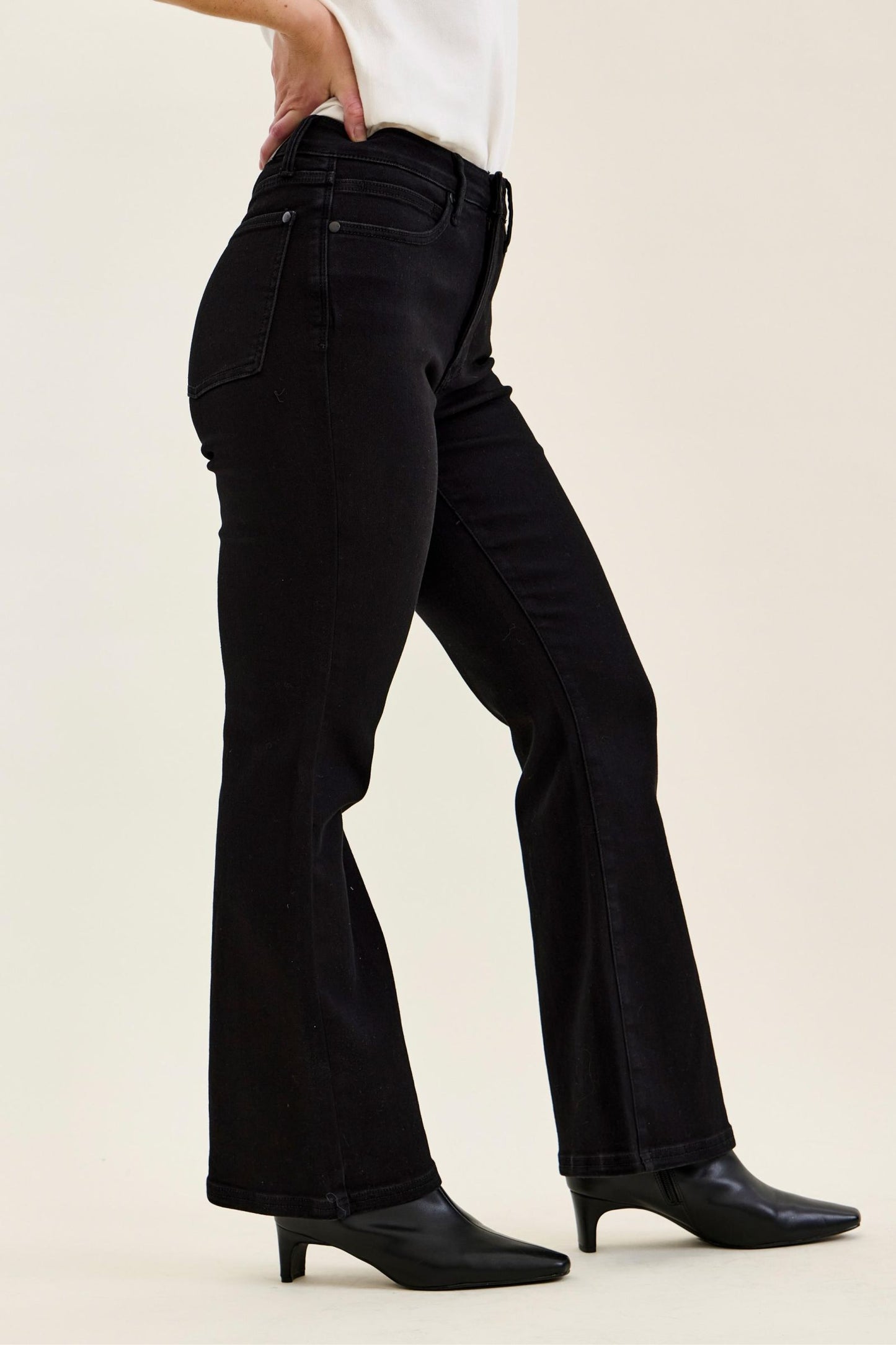 Petite T.C. Bootcut Judy Blue