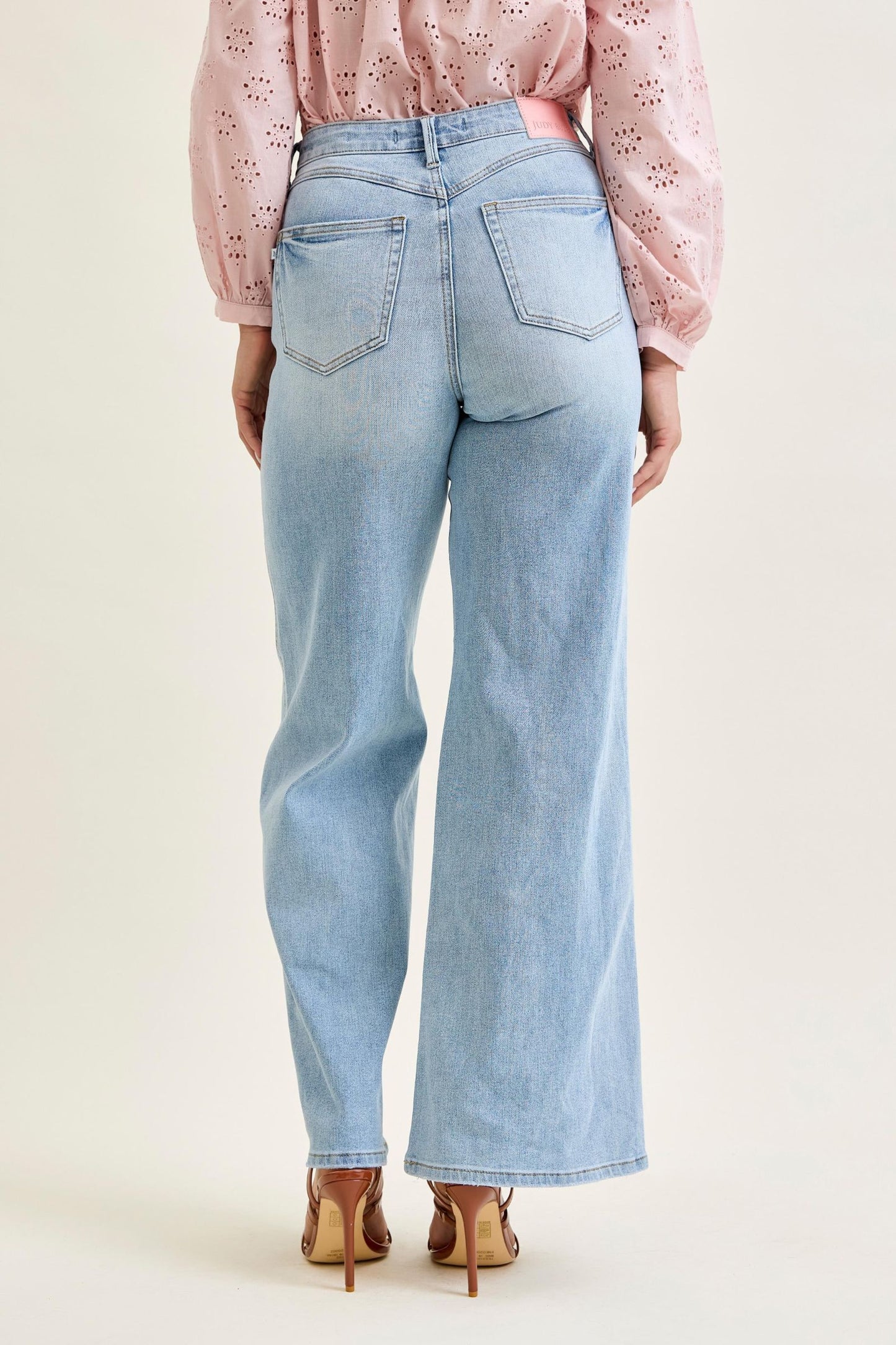 T.C. Retro Wide w/ Curve Coin Pkt (Regular Inseam)