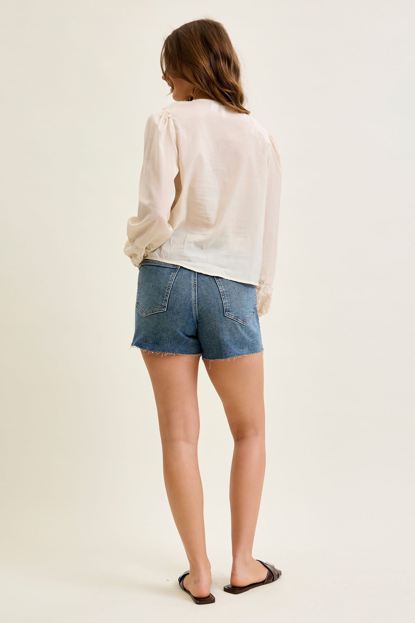 Rigid Magic Studded Judy Blue Shorts￼