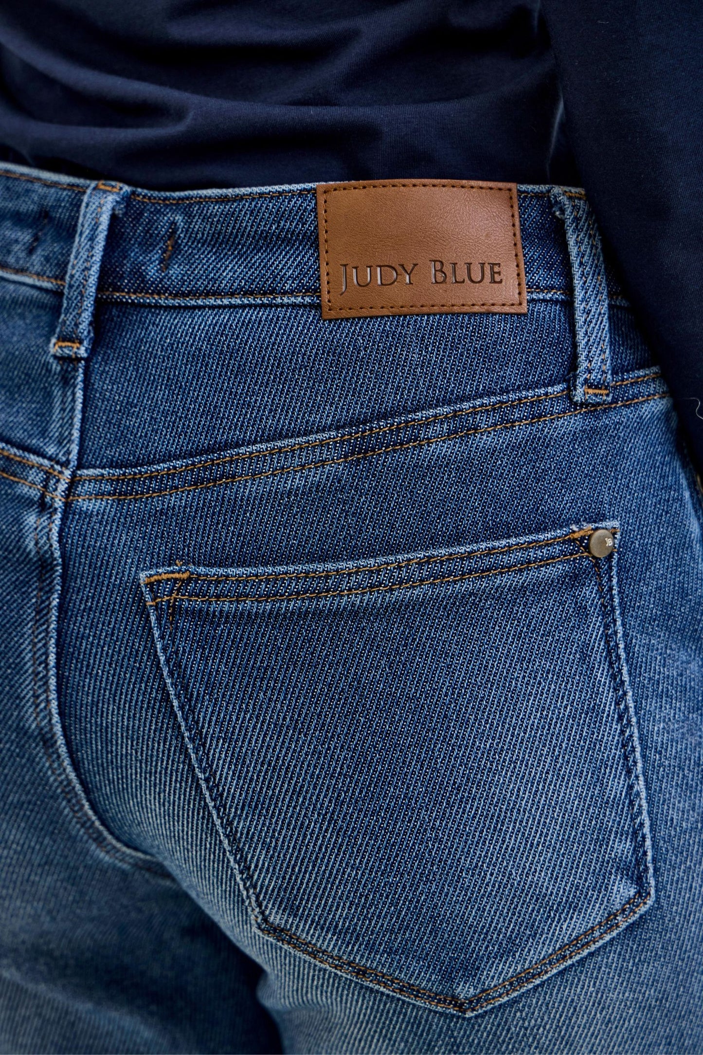 BILLIE Boyfriend Cozy Indigo Judy Blue (Denim meets Loungewear!)