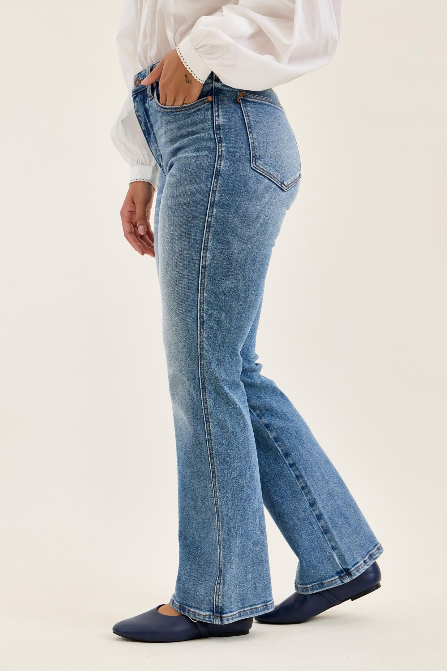 DAISY Bootcut MD Instant Classic Indigo (Long Inseam)
