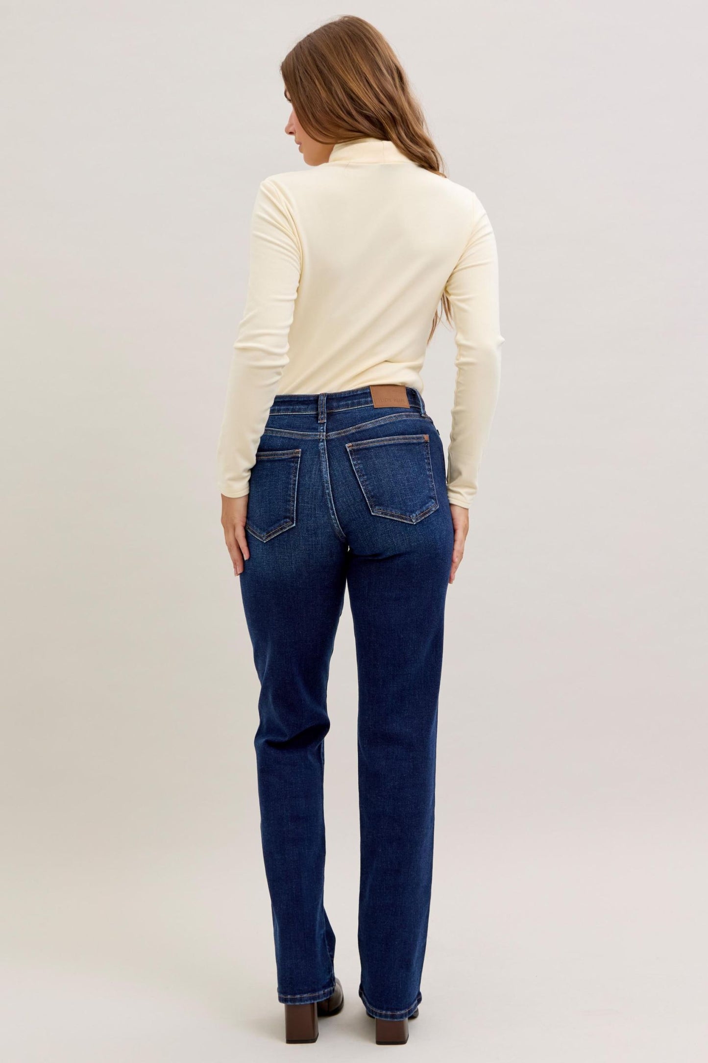 Long and Leggy Judy Blue