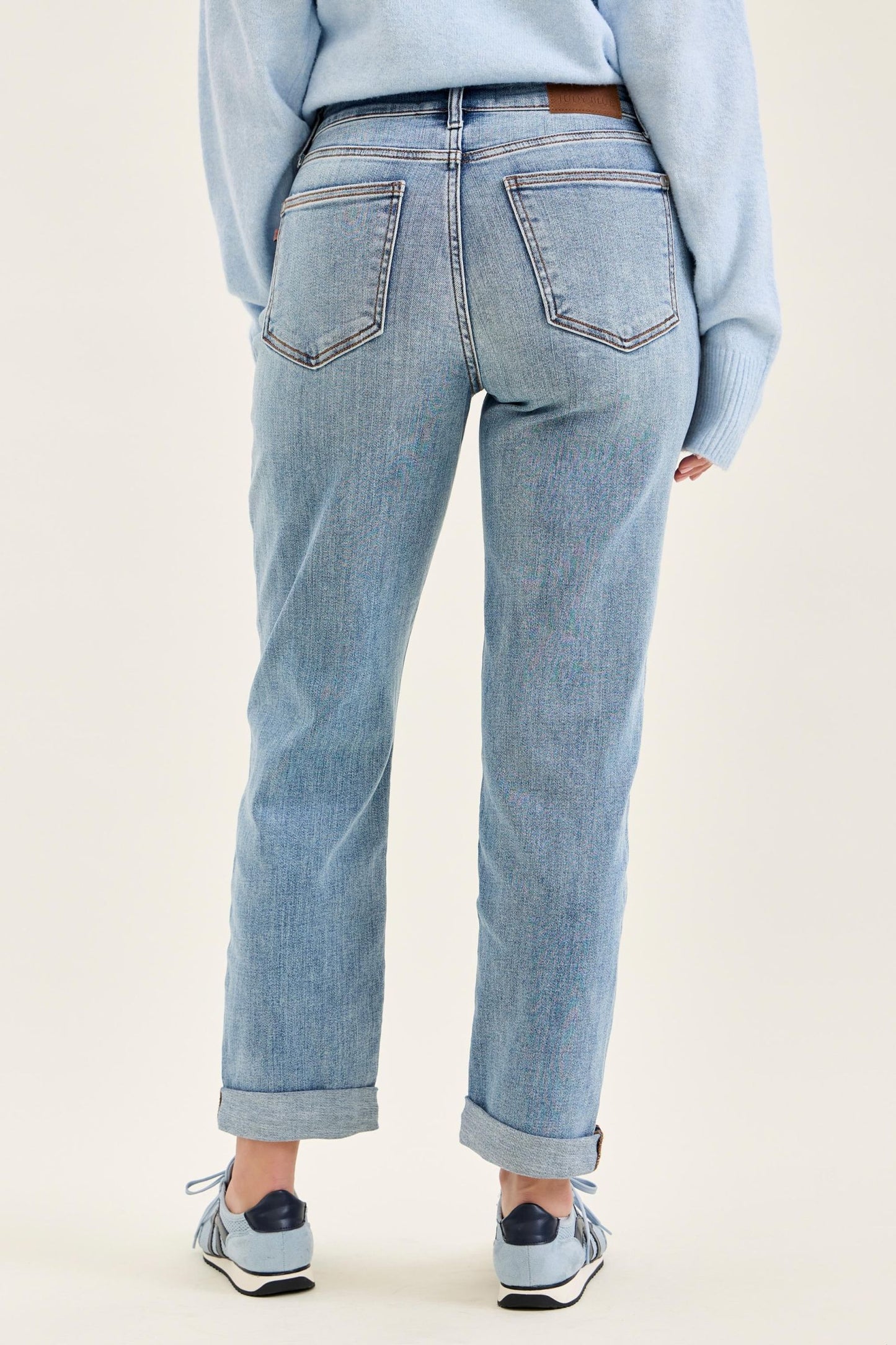 Midrise Boyfriend Judy Blue