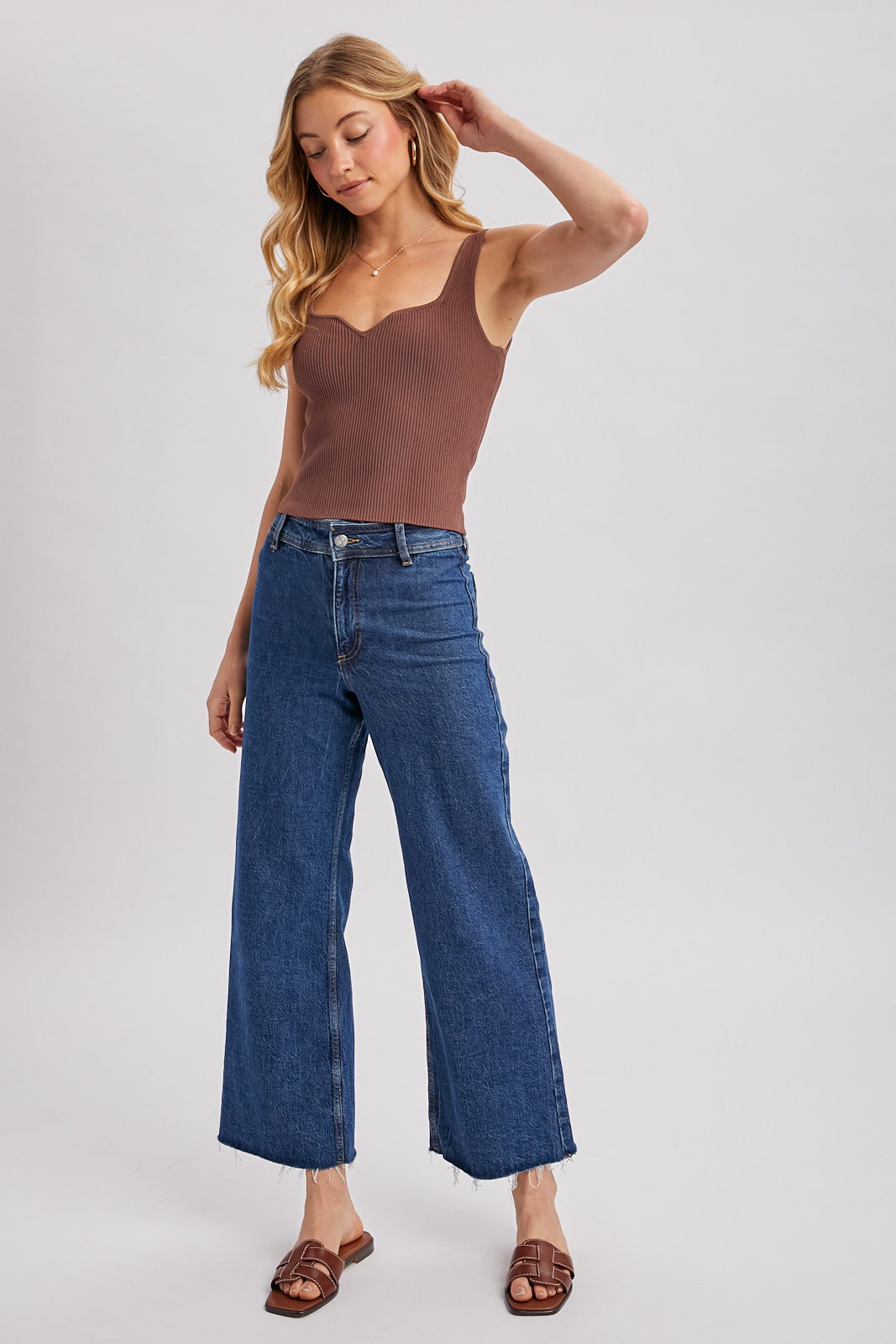 Sweetheart Neck Tank (Mocha)