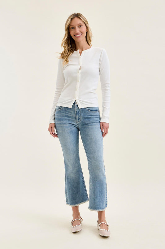 Kick Flare w/ Frayed Hem Judy Blue