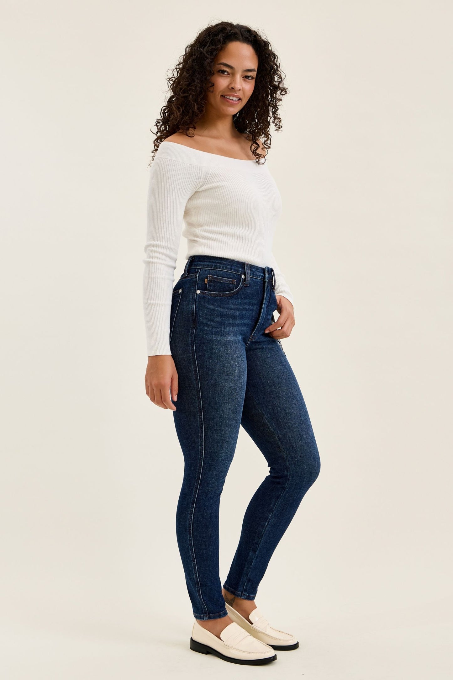 SIENNA Skinny w/ Bandana Loop Judy Blue