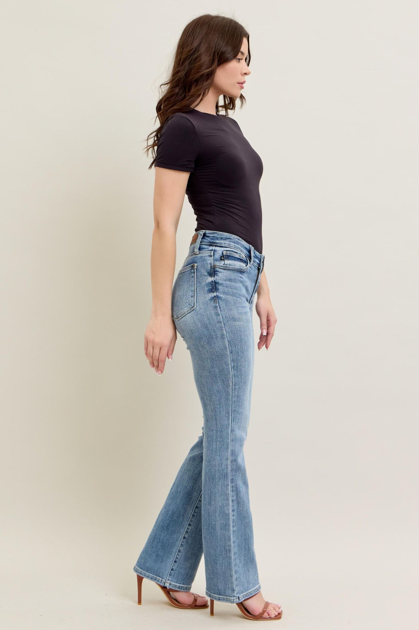 Mid-Rise Bootcut Judy Blue