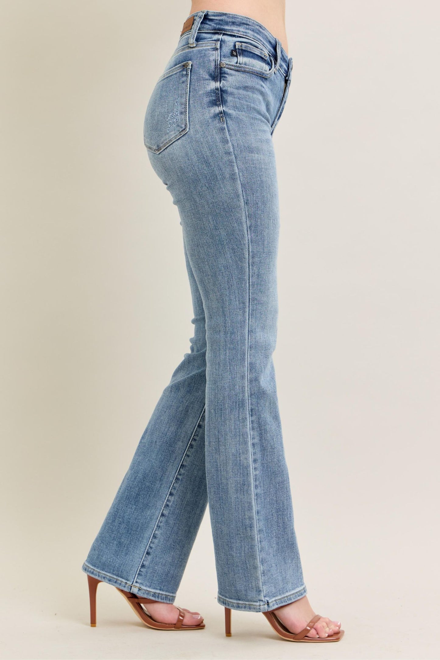 Mid-Rise Bootcut Judy Blue