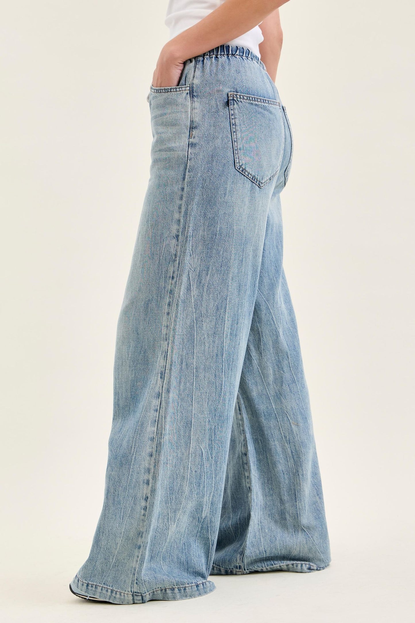 Palazzo Featherweight w/ Drawcord Judy Blue