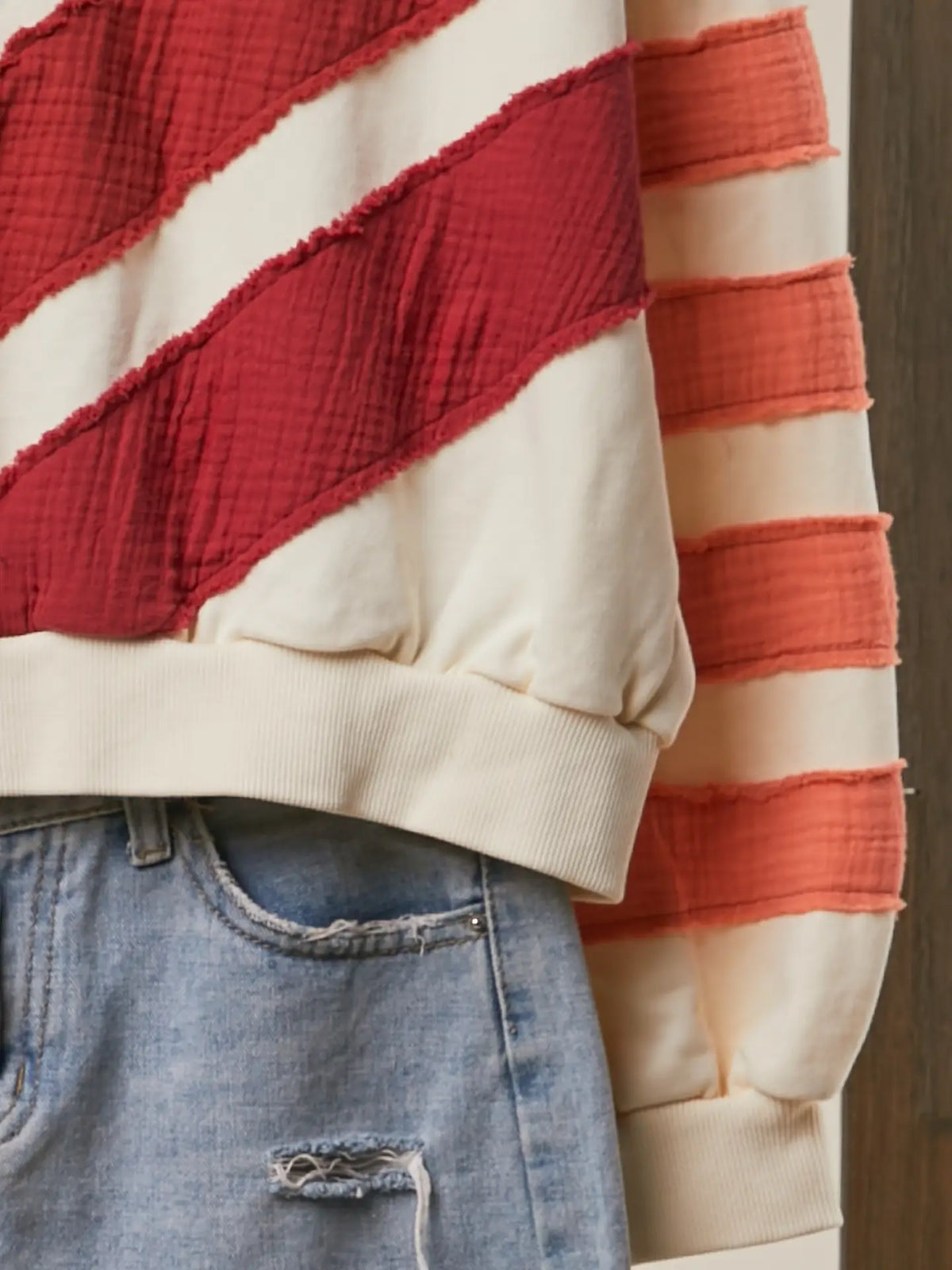 Colorblock Textured Stripe Pullover Top 🧡