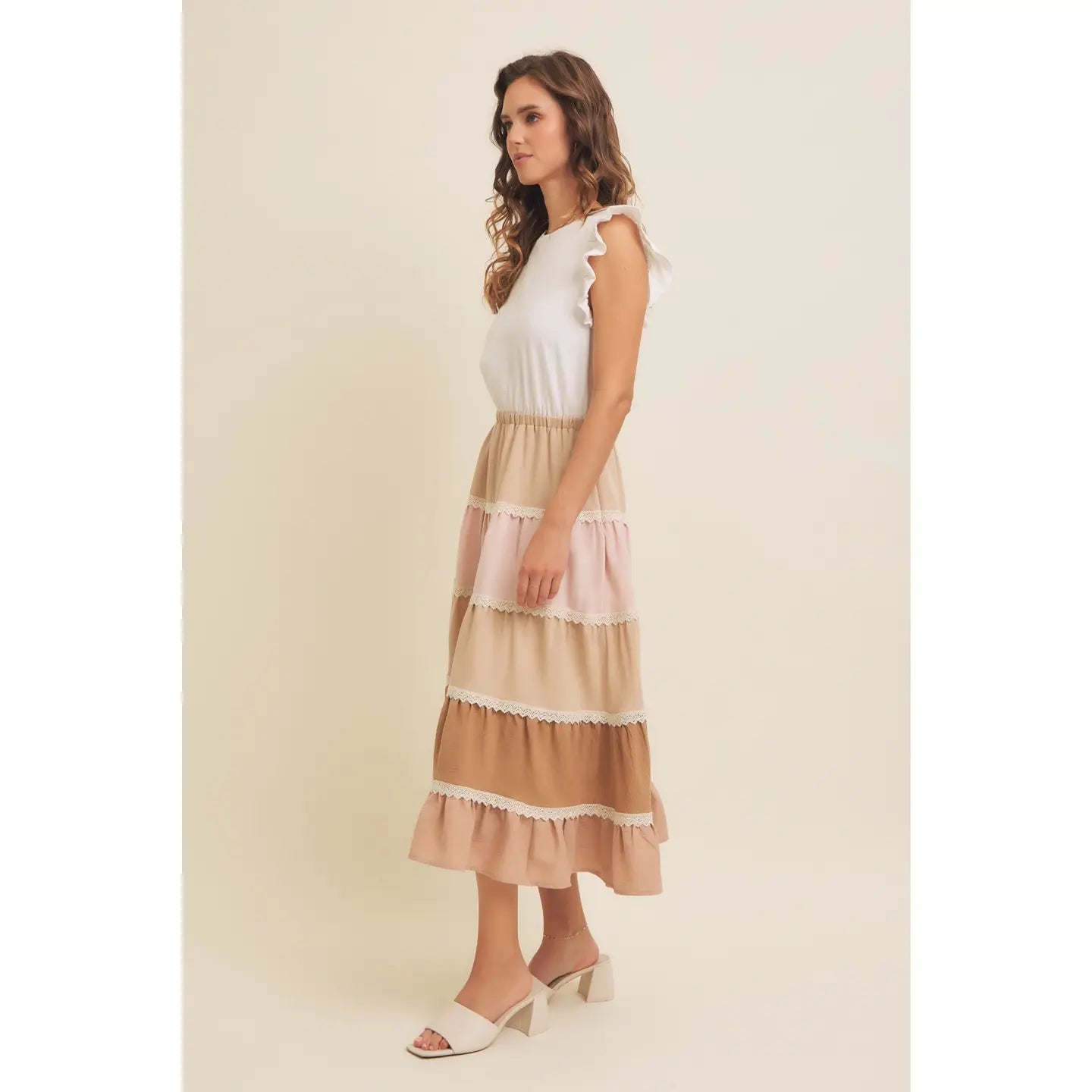 Vanilla Latte Tiered Color-Block Lace Ruffle Midi Dress 🤍