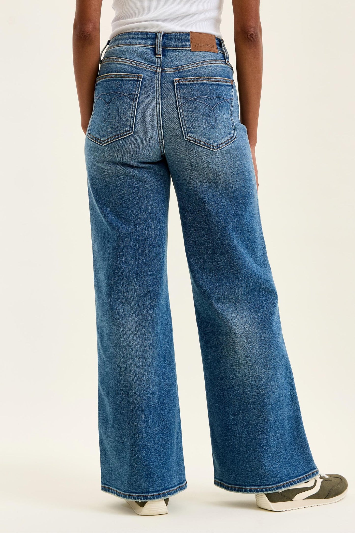 Retro Wide Judy Blue