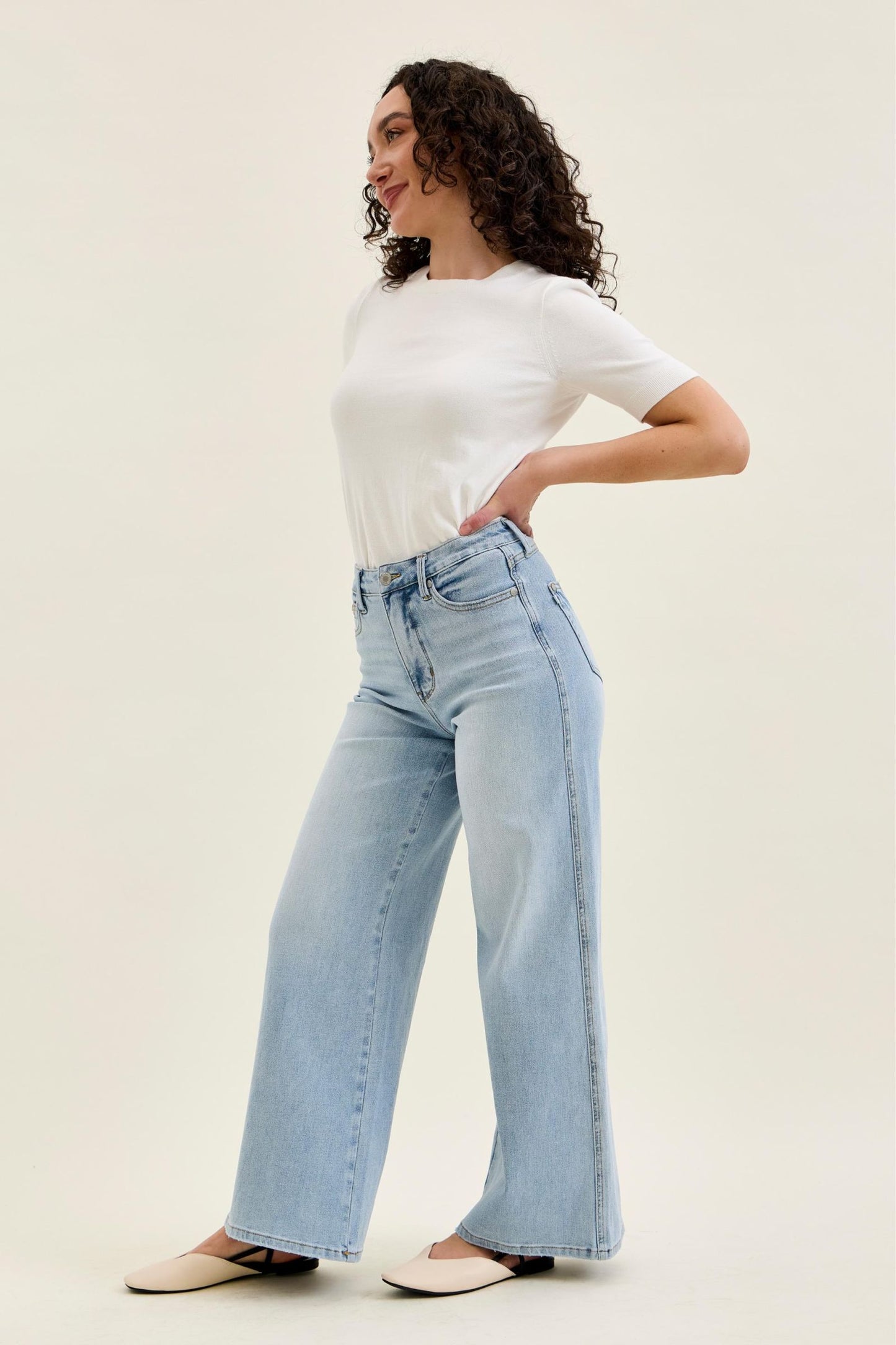 Petite T.C. Retro Wide w/ Curve Coin Pkt Judy Blue