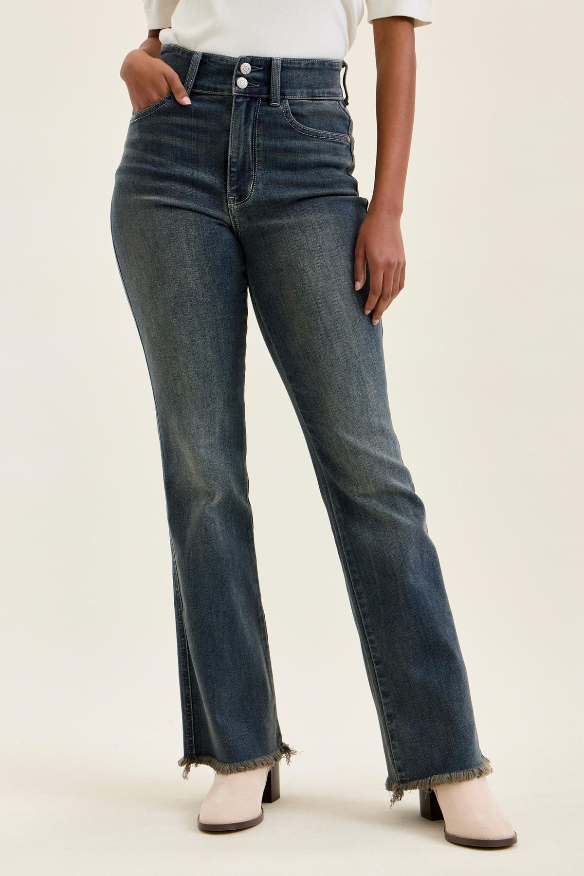 Daisy Bootcut Double Button Vintage Judy Blue
