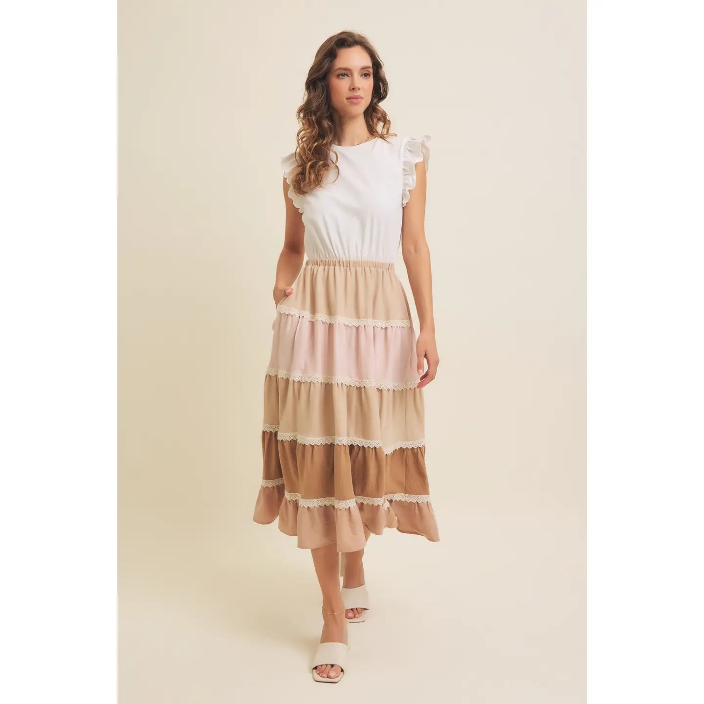 Vanilla Latte Tiered Color-Block Lace Ruffle Midi Dress 🤍