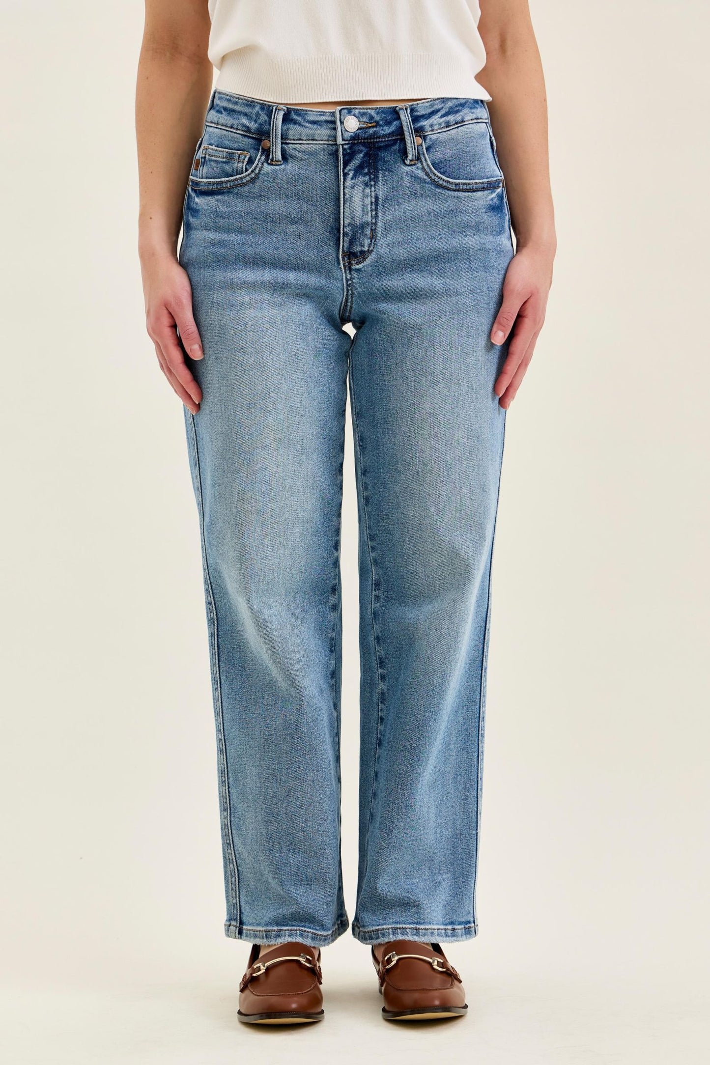 Petite Tummy Control Vintage Wash Straight Judy Blue