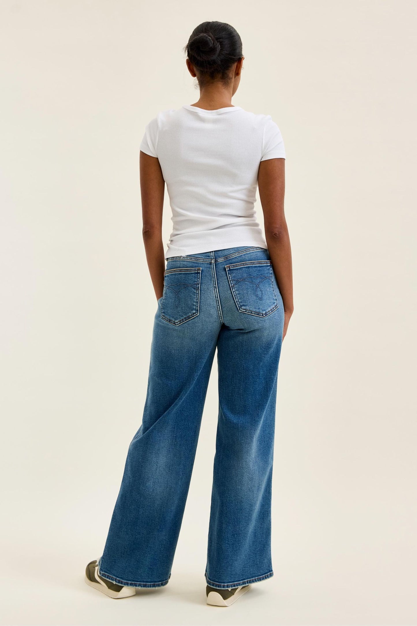 Retro Wide Judy Blue