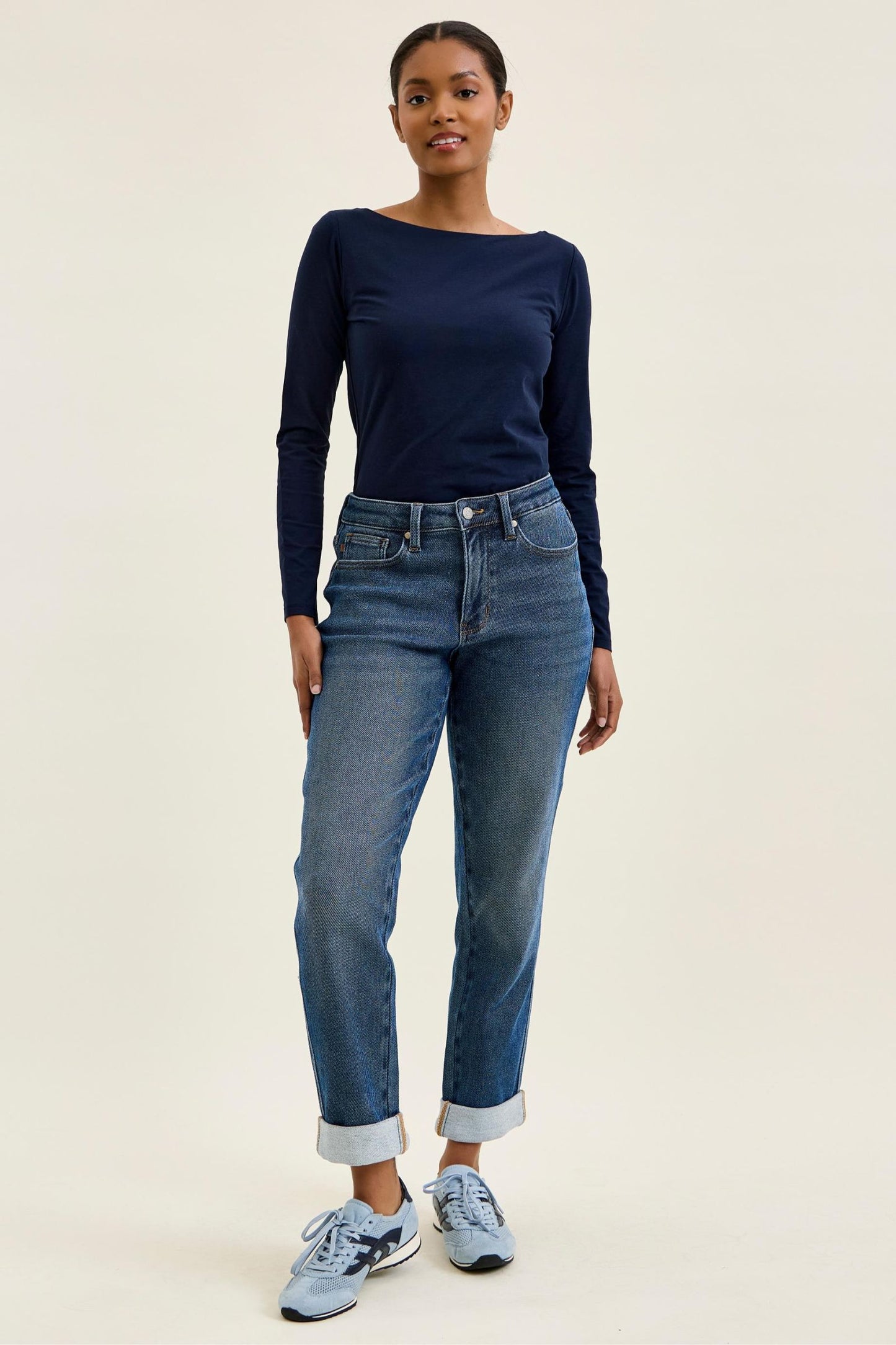BILLIE Boyfriend Cozy Indigo Judy Blue (Denim meets Loungewear!)