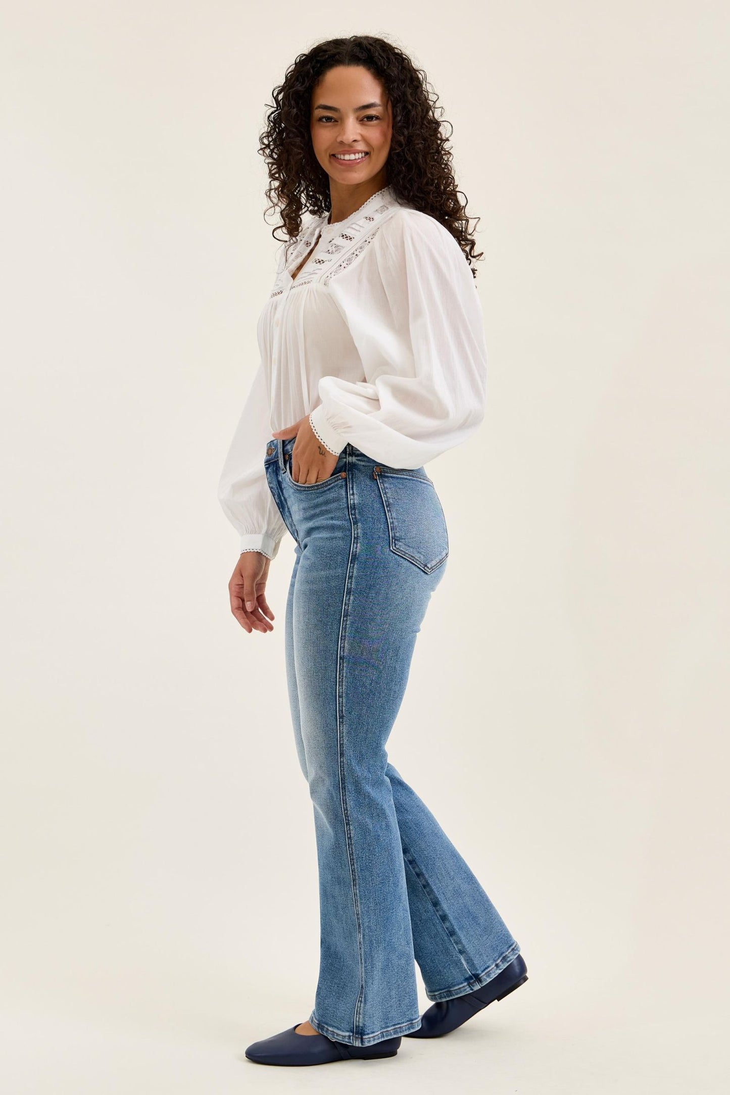 DAISY Bootcut MD Instant Classic Indigo (Long Inseam)