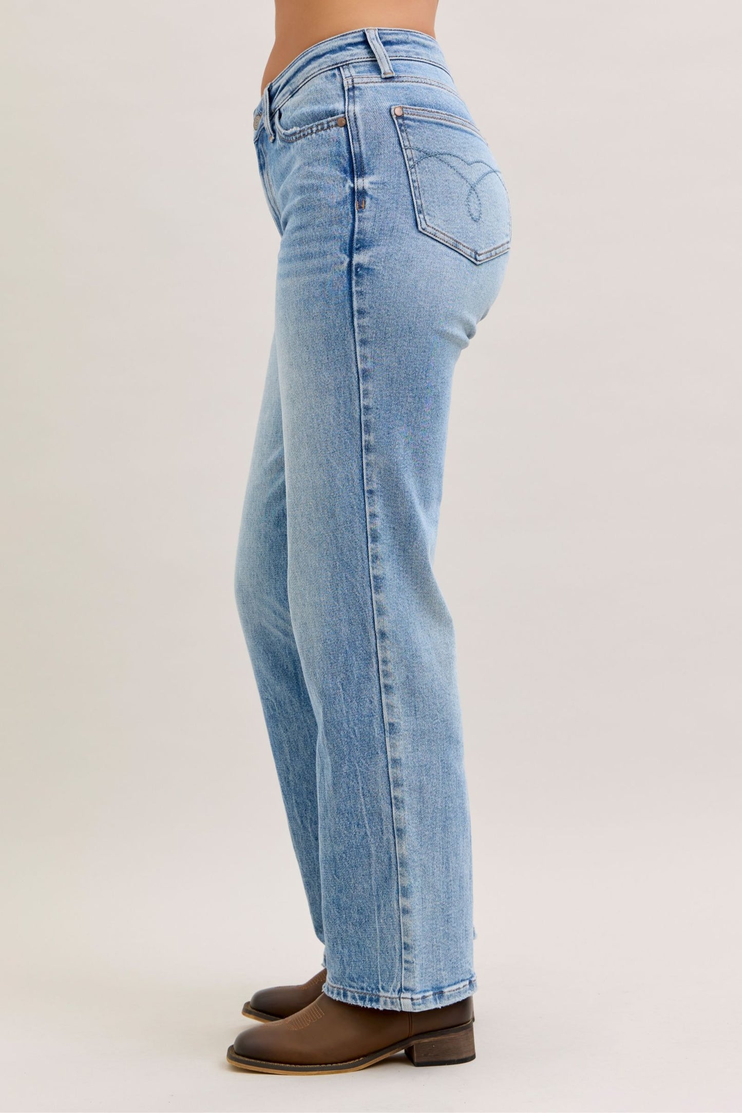 Rigid Magic Straight Judy Blue
