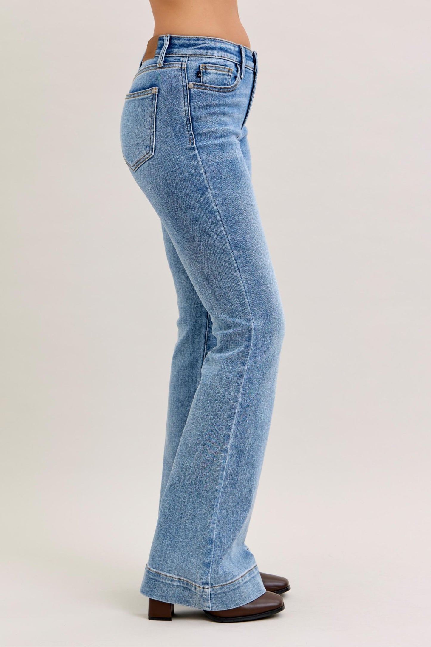 Midrise Judy Blue Flare