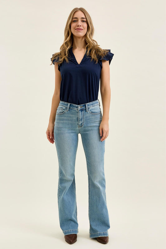 Midrise Flare Judy Blue (Short Inseam)