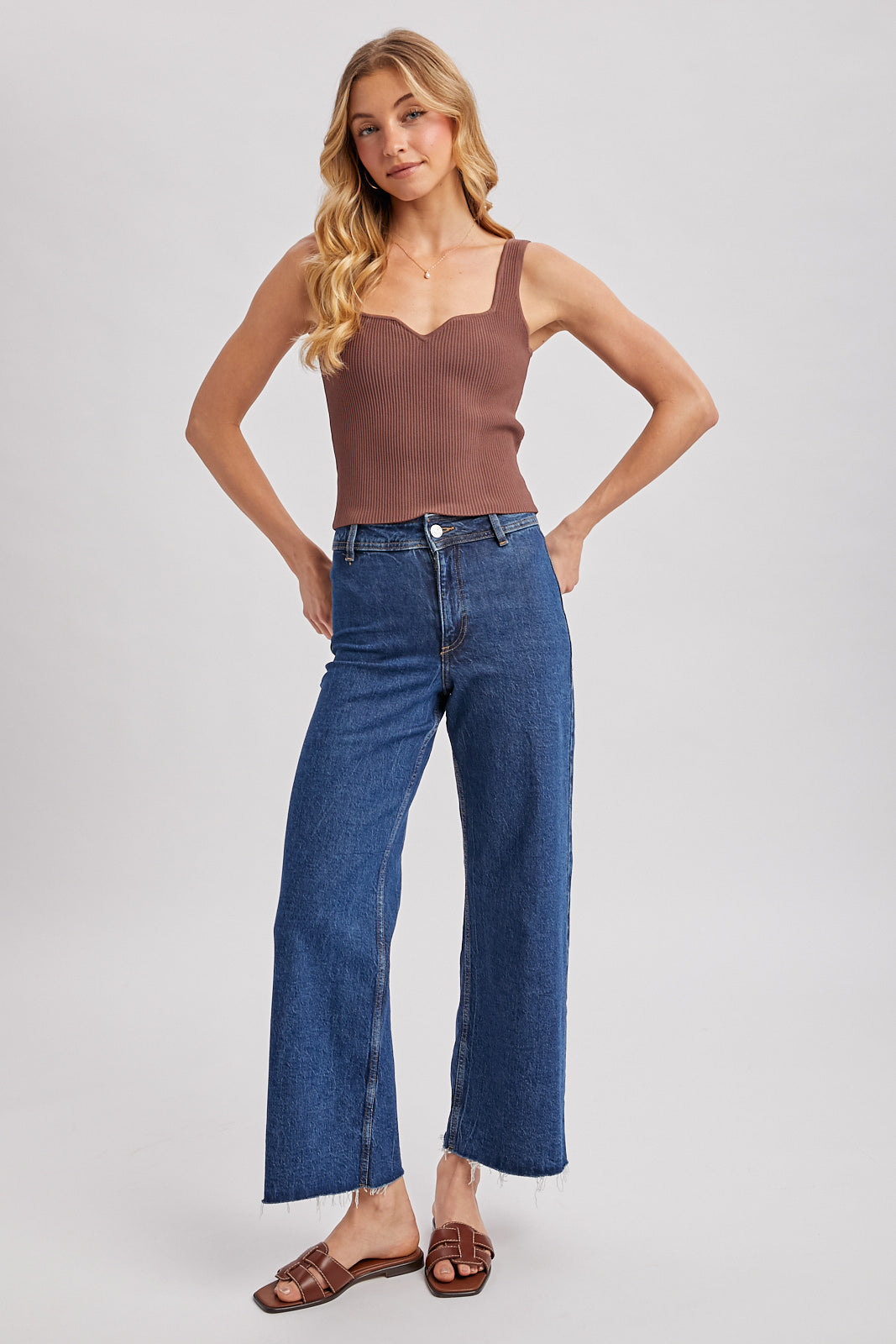 Sweetheart Neck Tank (Mocha)