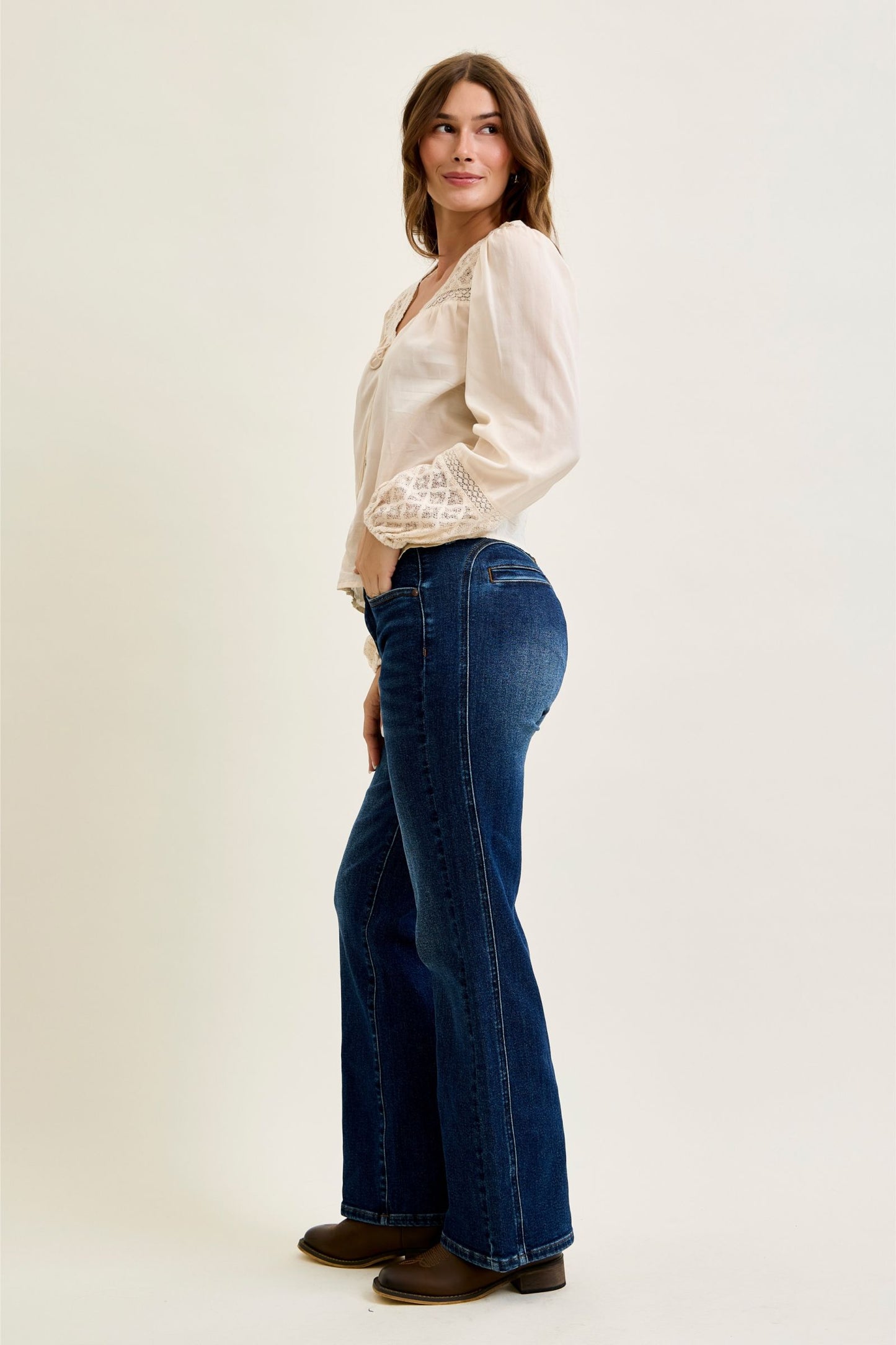 Alex Bootcut w/ Cowgirl Seaming