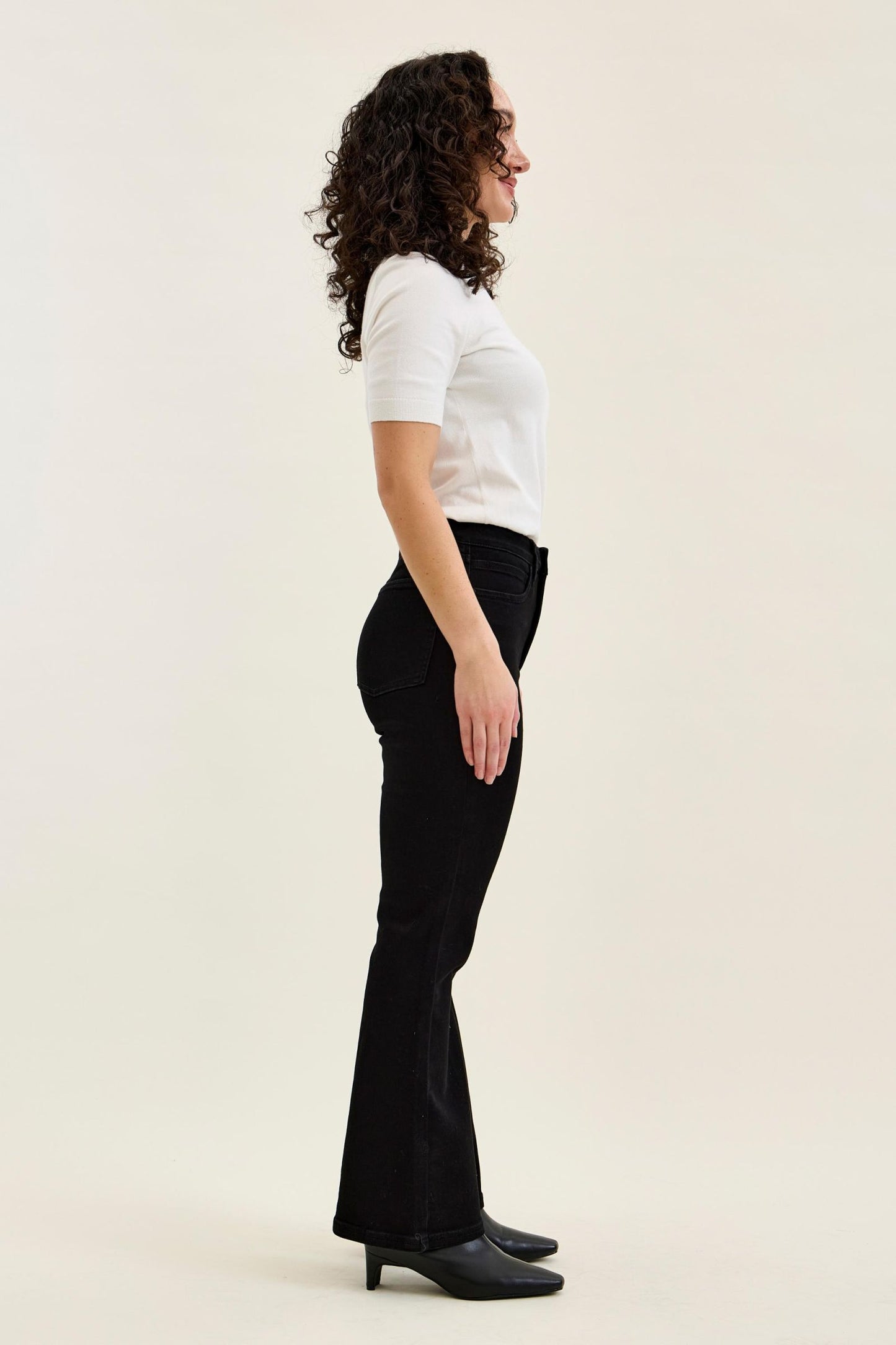 Petite T.C. Bootcut Judy Blue