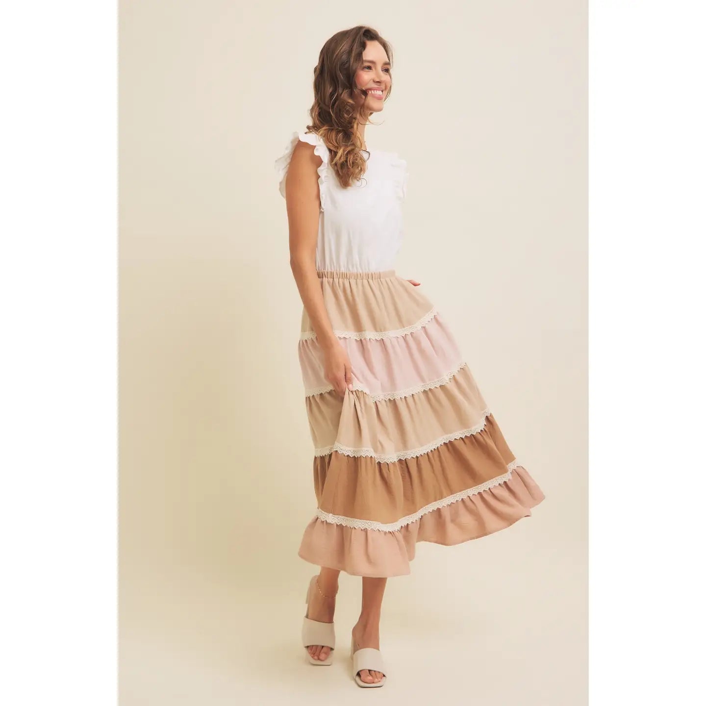 Vanilla Latte Tiered Color-Block Lace Ruffle Midi Dress 🤍