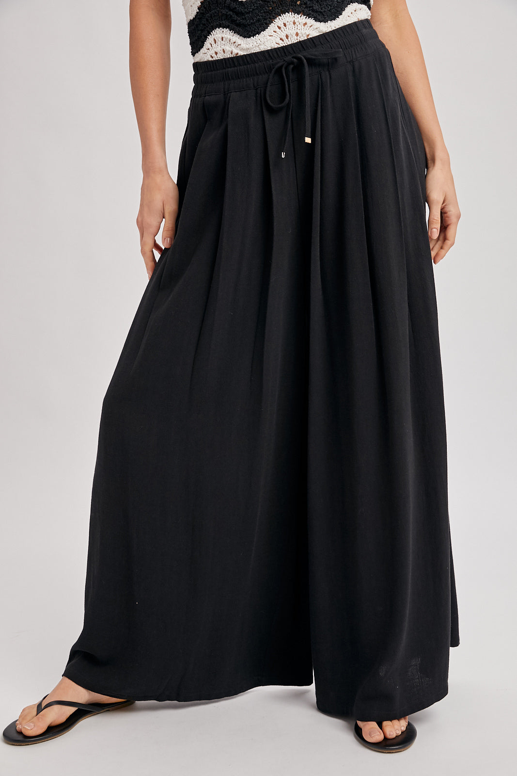 Drawstring Palazzo Pants 🖤