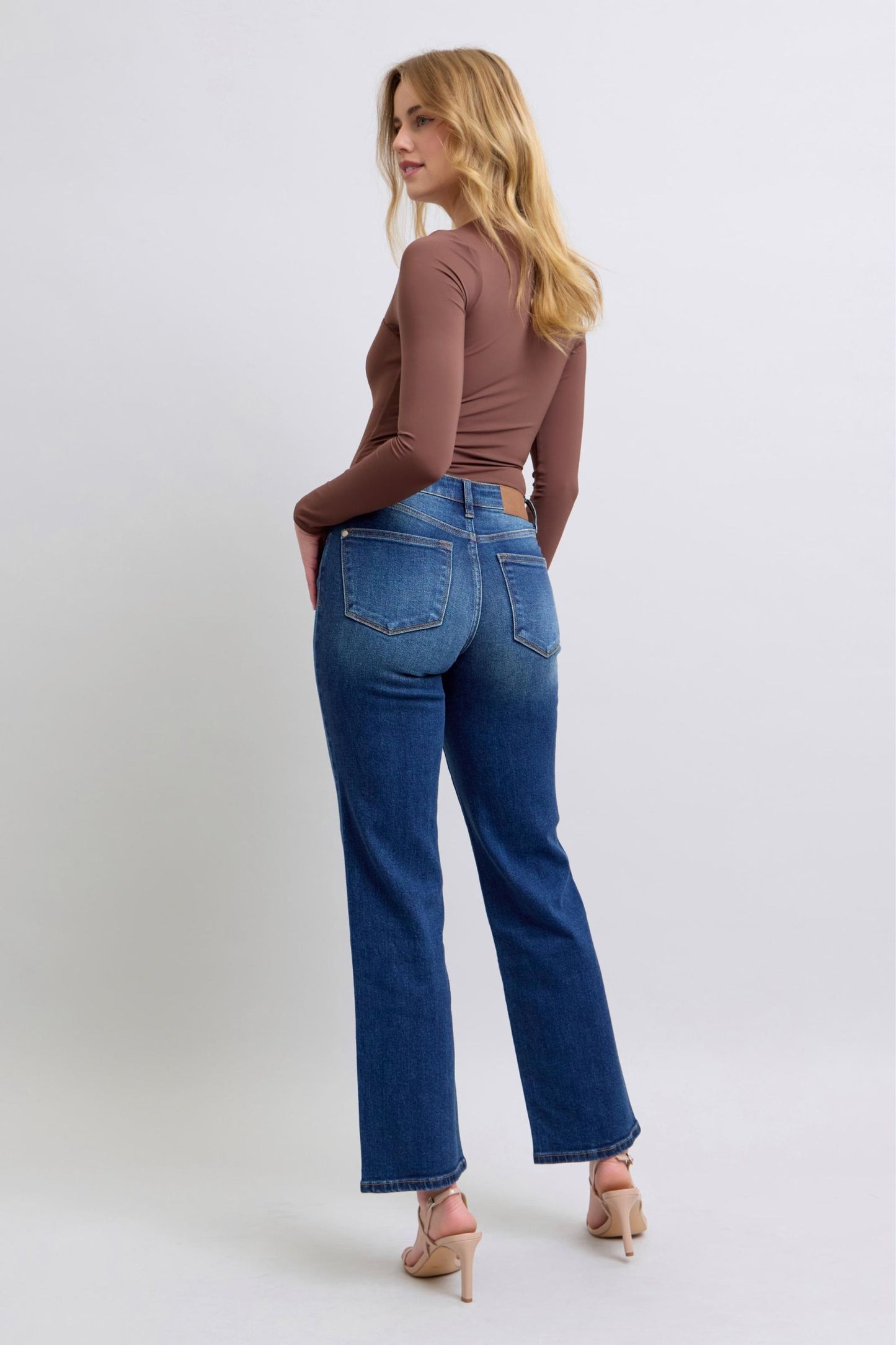 Side Seam Detail Straight Judy Blue ✨